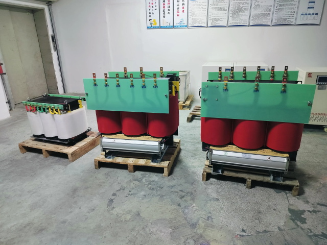 桑植KS11-1000KVA矿用变压器